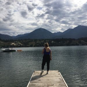 Meet your Posher, Olivia